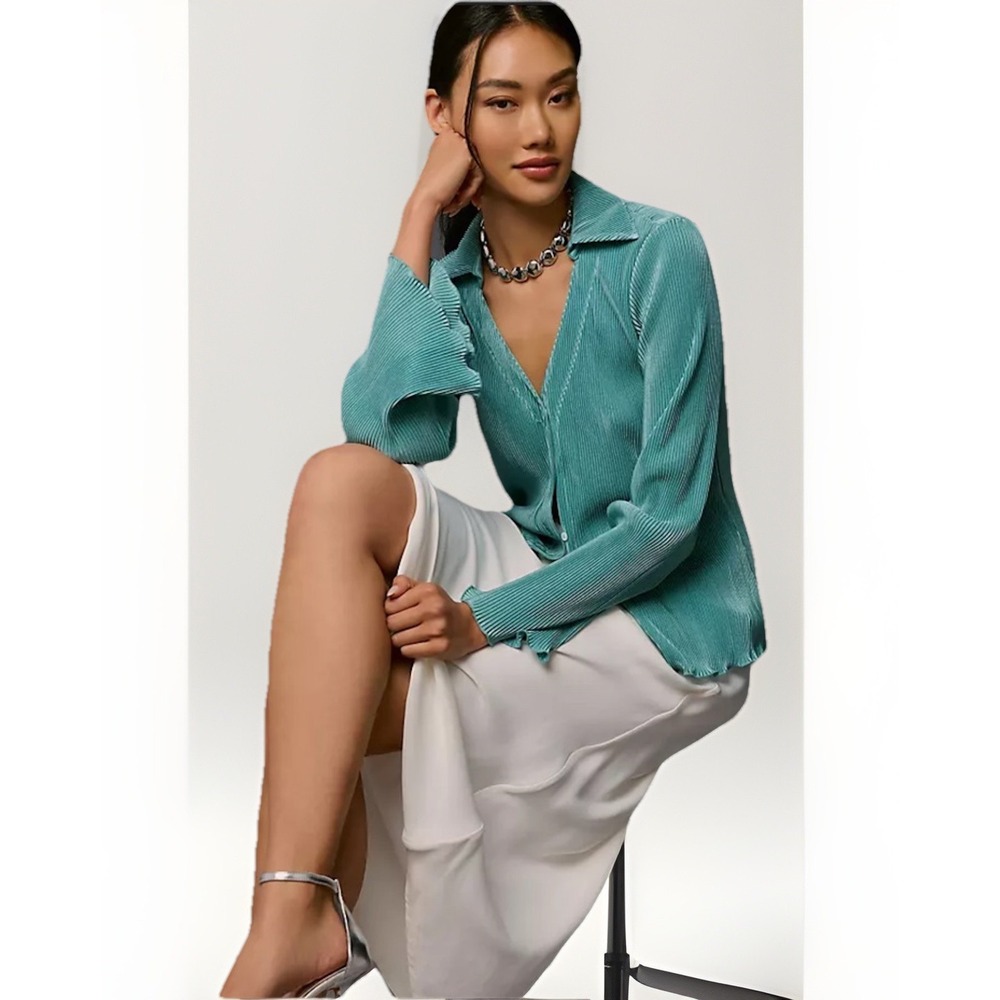 Dolan for Anthropologie Lettuce Hem Button Down Size Small Top Crinkle Pleated